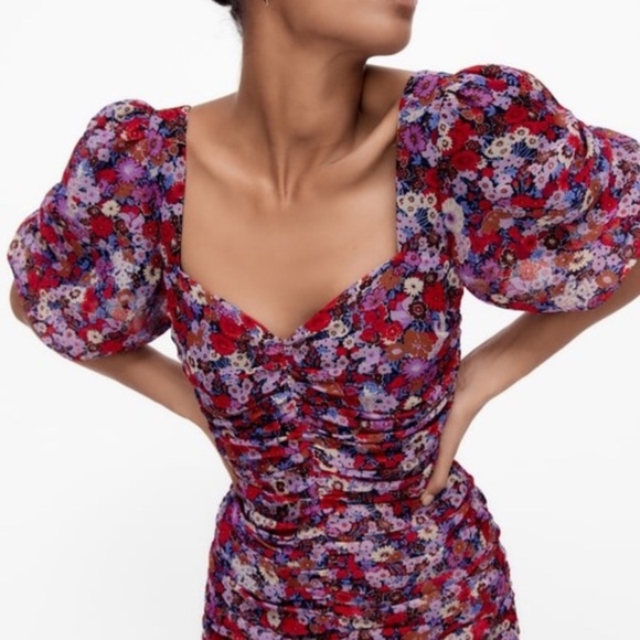 NWOT Zara Floral Print Dress with Draping and Puff Sleeves Size Medium - Picture 4 of 8
